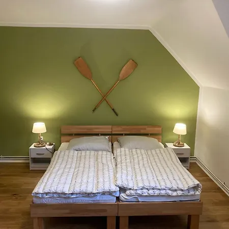 公寓 Hafenhaus Anglerdomizil 瓦伦